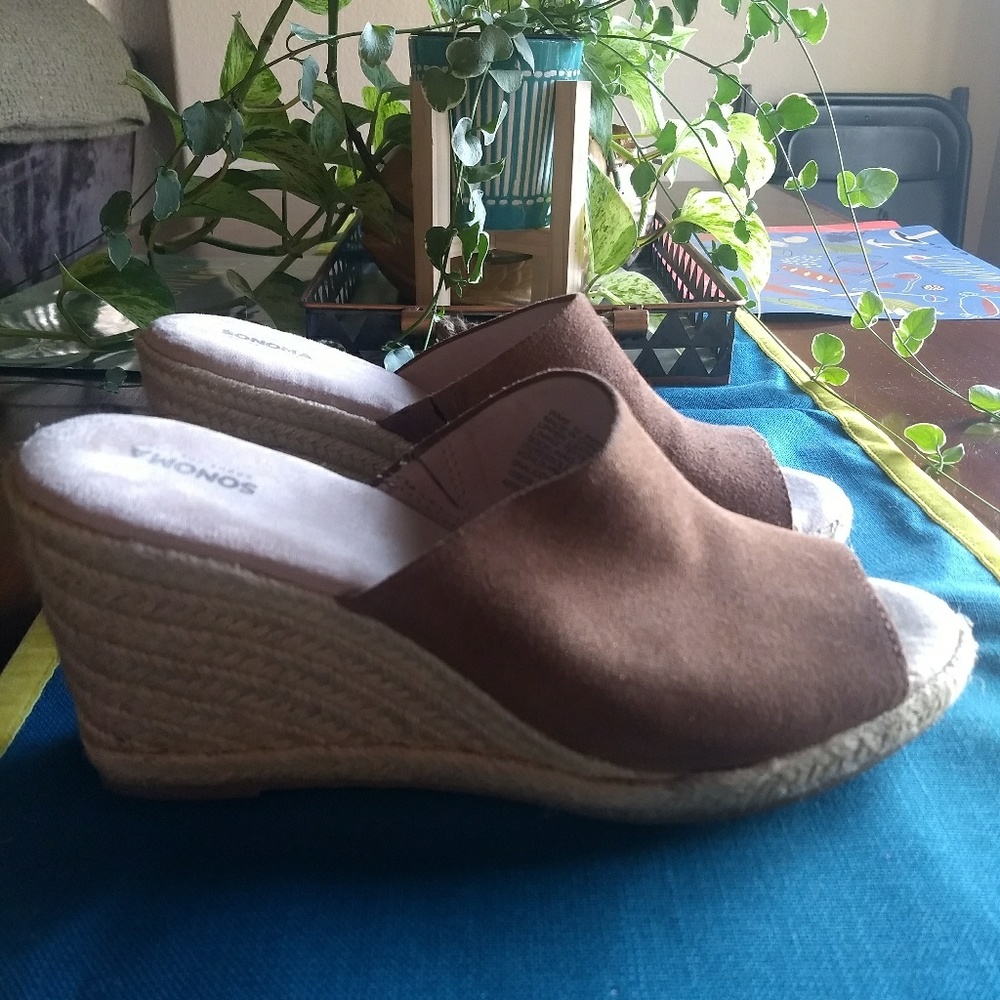 Cute summer wedges